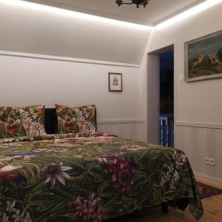 Bed and Breakfast Den Hoge Doorn Harelbeke Экстерьер фото
