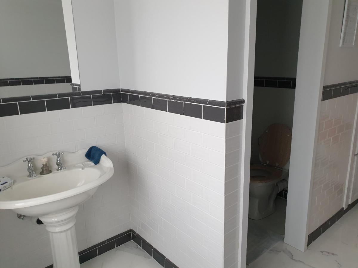 Bed and Breakfast Den Hoge Doorn Harelbeke Экстерьер фото