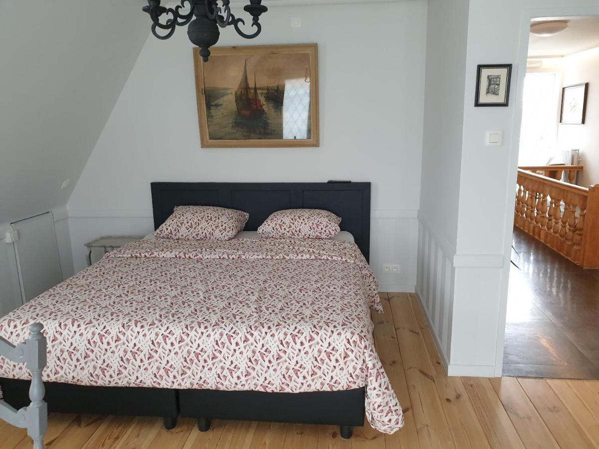 Bed and Breakfast Den Hoge Doorn Harelbeke Экстерьер фото